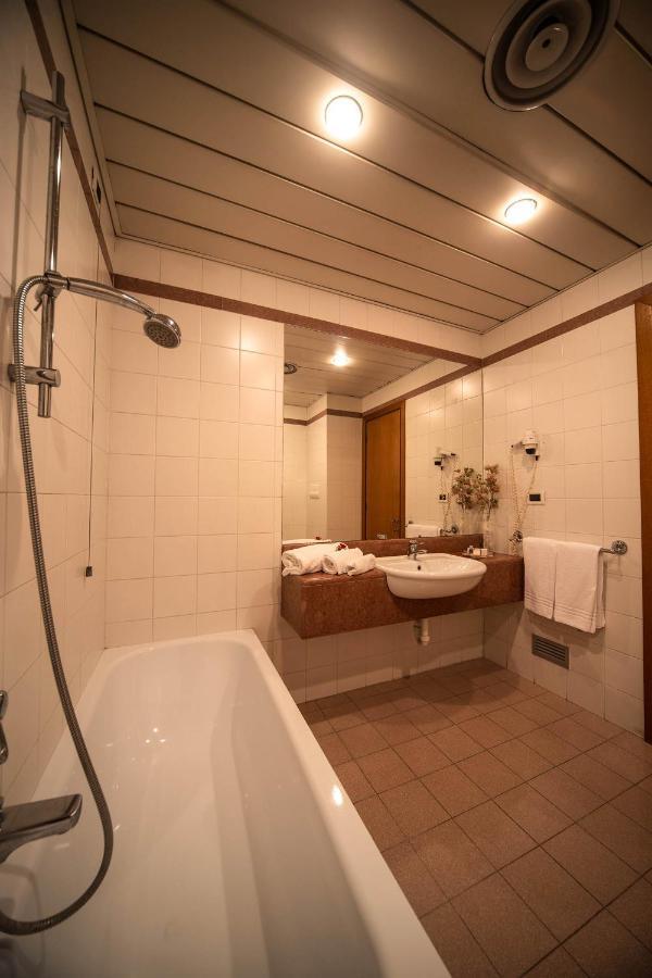 Hotel Ristorante Farneta Cortona Eksteriør bilde